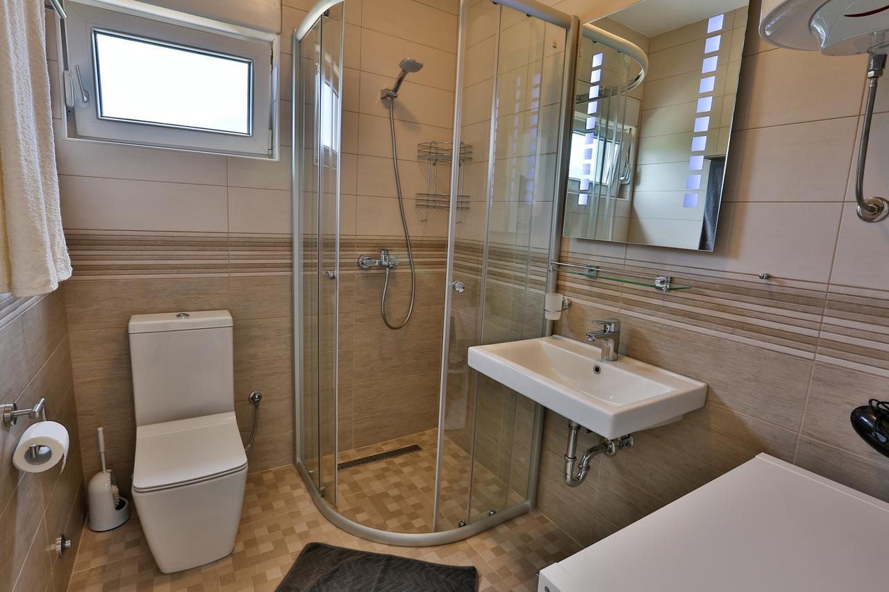 Kristina Apartments Tivat Eksteriør bilde