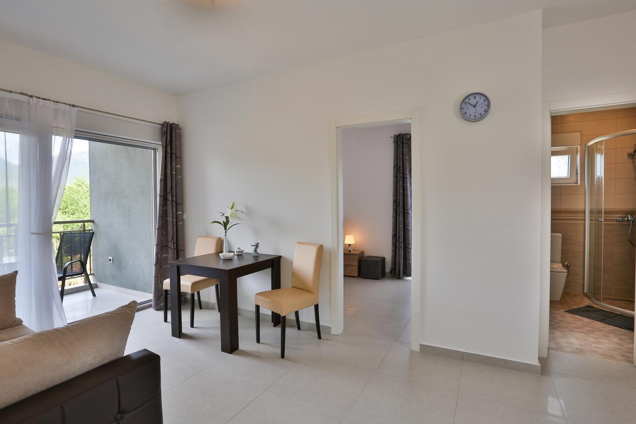 Kristina Apartments Tivat Eksteriør bilde
