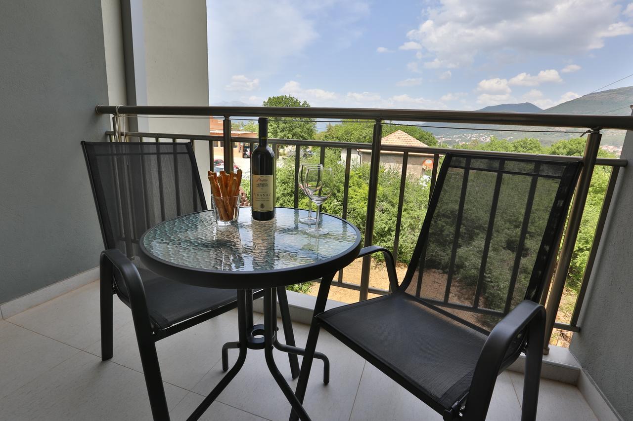 Kristina Apartments Tivat Eksteriør bilde