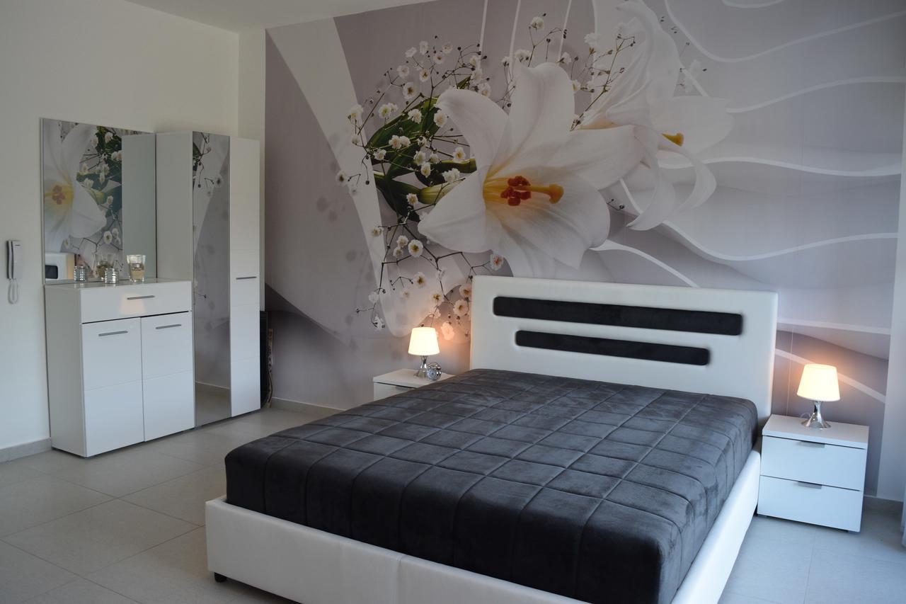 Kristina Apartments Tivat Rom bilde