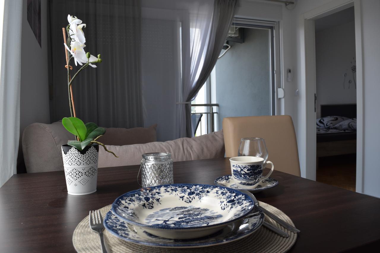 Kristina Apartments Tivat Eksteriør bilde